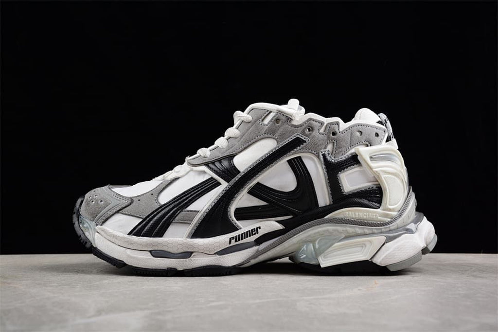 Balenciaga Runner Sneakers Grey White Black 772774