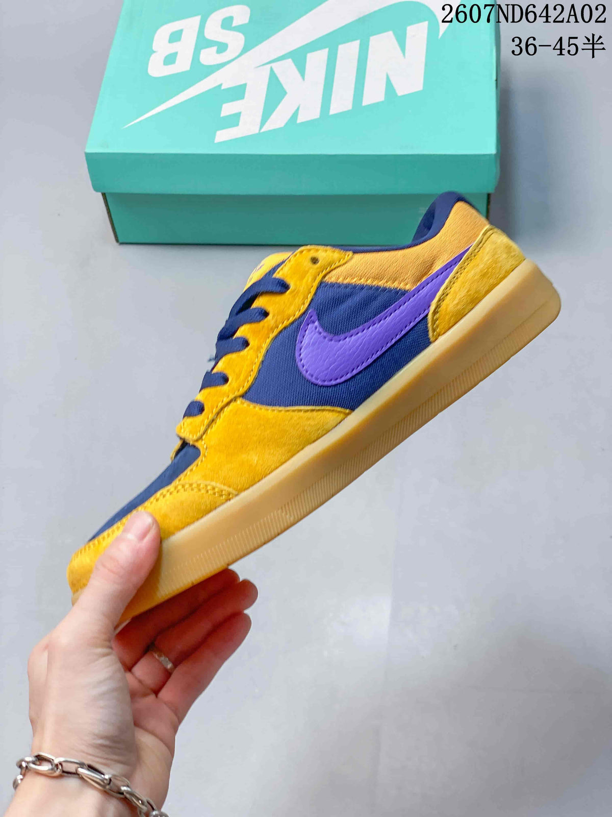 Nike SB Force 58 Low-Top Skate Shoes, Yellow and Blue
