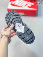 Nike V5 RNR Sneakers Black White 2607JJD232A22