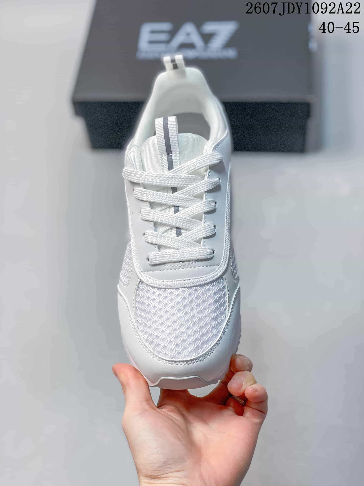 Emporio Armani EA7 Low-Top Sneakers White 712025EWO