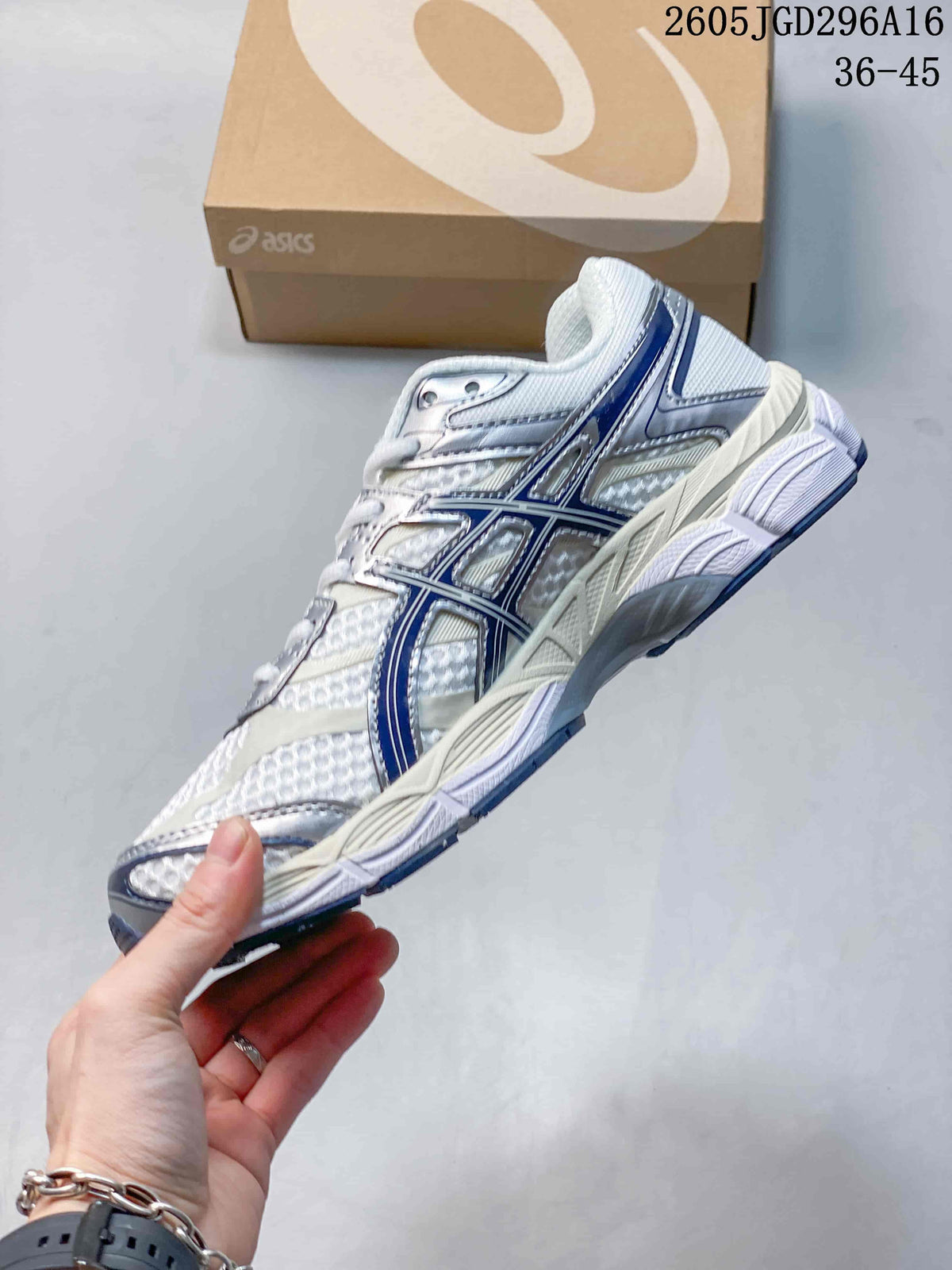 ASICS Gel-Cumulus 16 White Silver Navy Sneakers