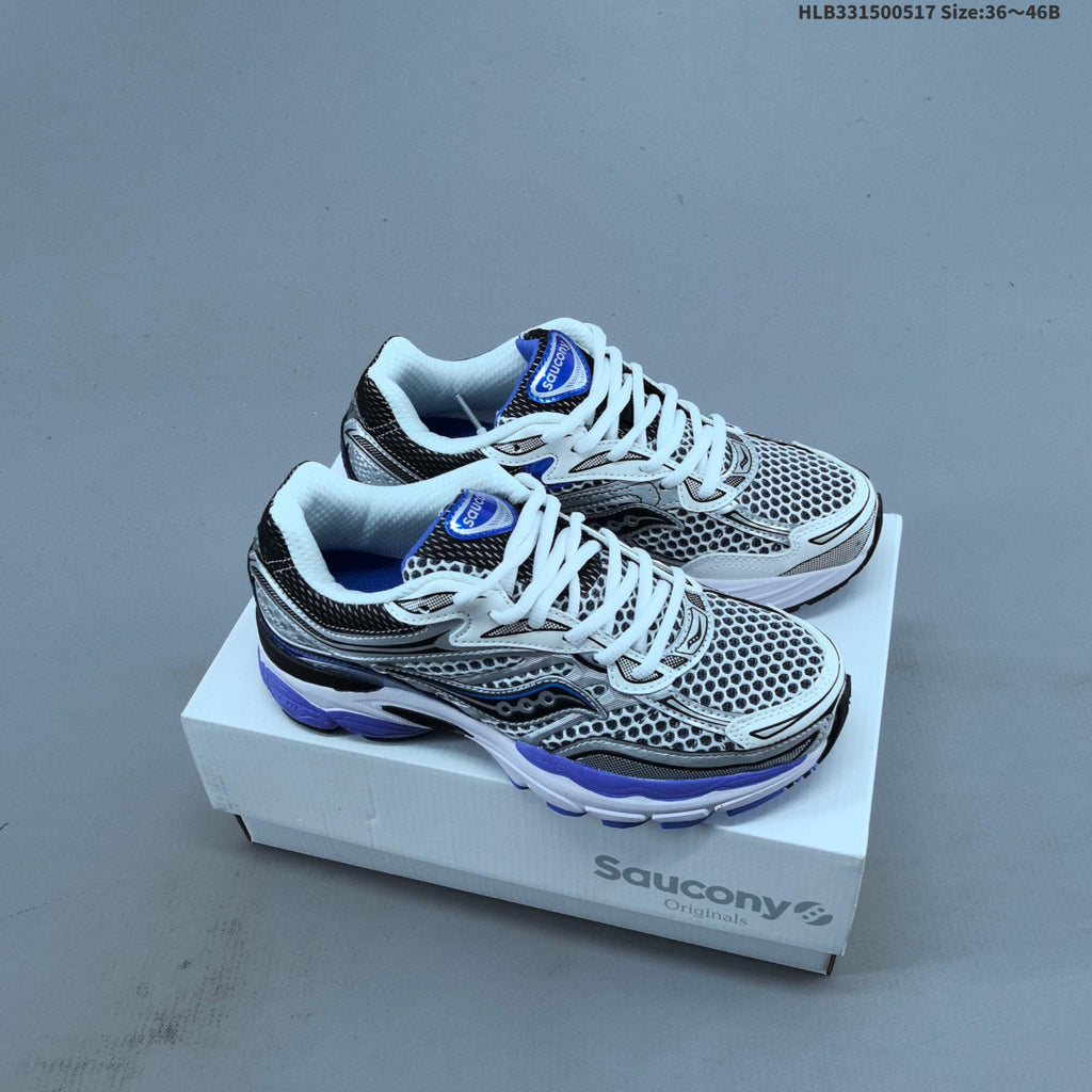 Saucony ProGrid Omni 9 Retro Running Sneakers
