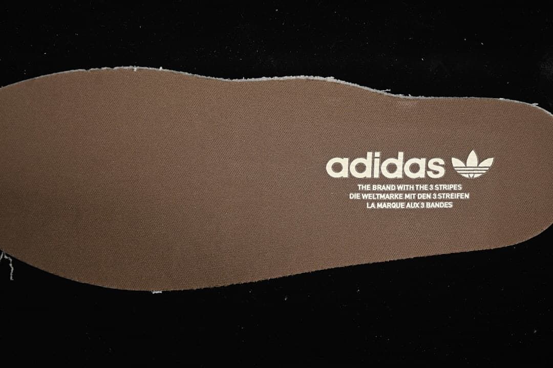 adidas Samba OG JI3184 Brown Sneakers