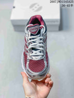 Saucony Pro Grid Omni 9 Burgundy Silver Sneakers 712650OWE
