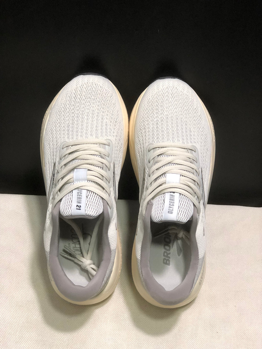 Brooks Glycerin 21 Men's White Running Sneakers