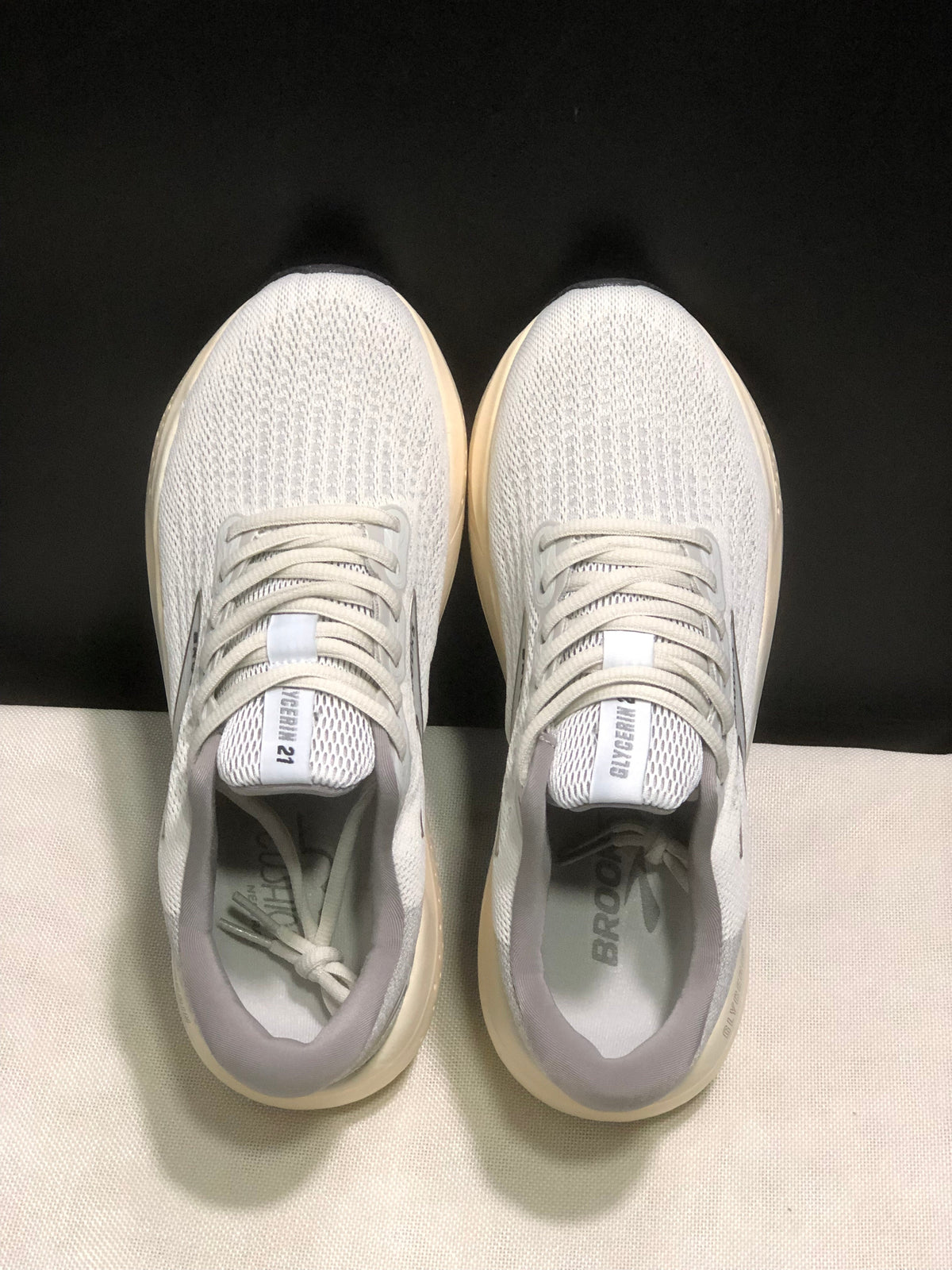 Brooks Glycerin 21 Men's White Running Sneakers