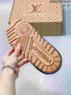 Louis Vuitton Trainer Maxi Low-Top Sneakers, Navy and Tan