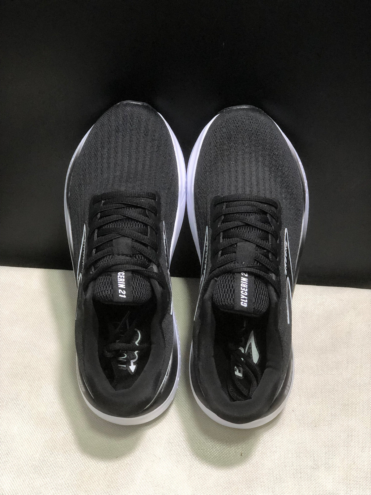 Brooks Glycerin 21 Running Shoes Black Grey White