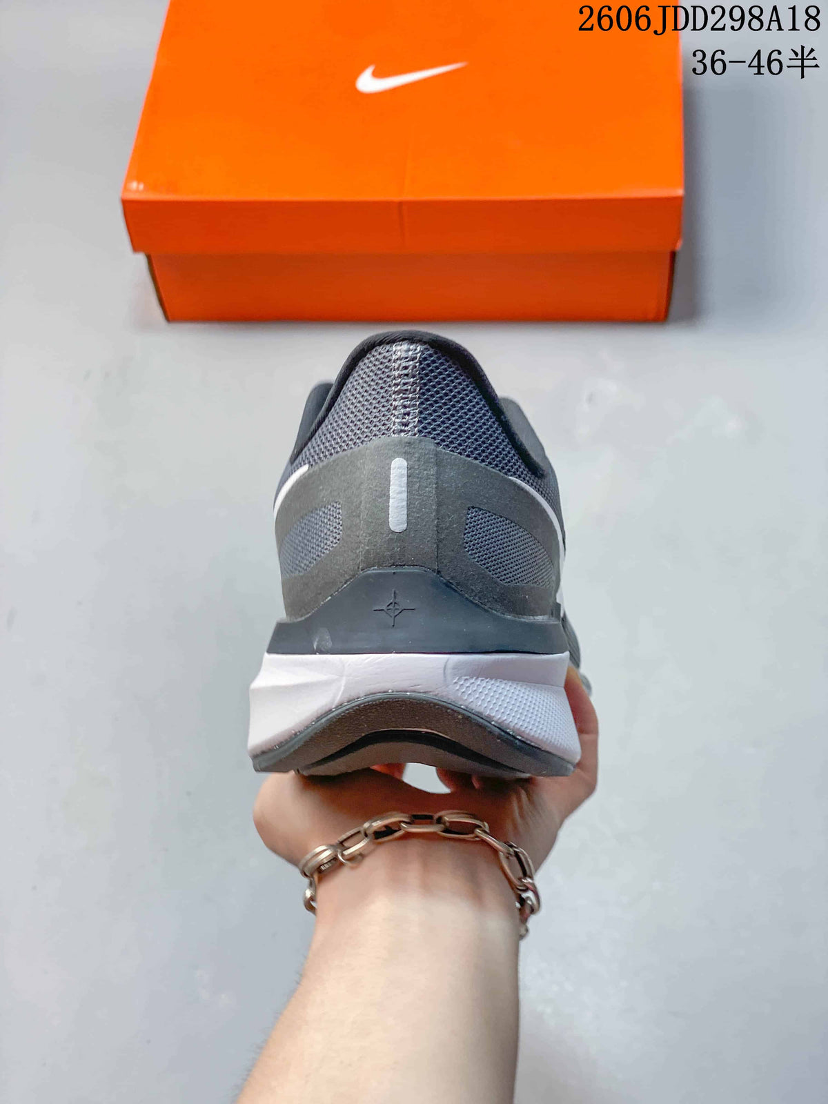 Nike Air Zoom Running Sneakers Gray JDD298A18