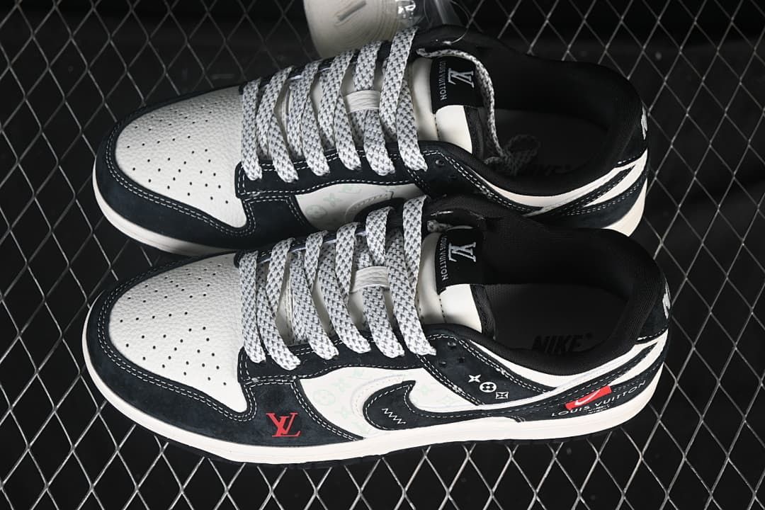 Nike SB Dunk Low Louis Vuitton Monogram Black White