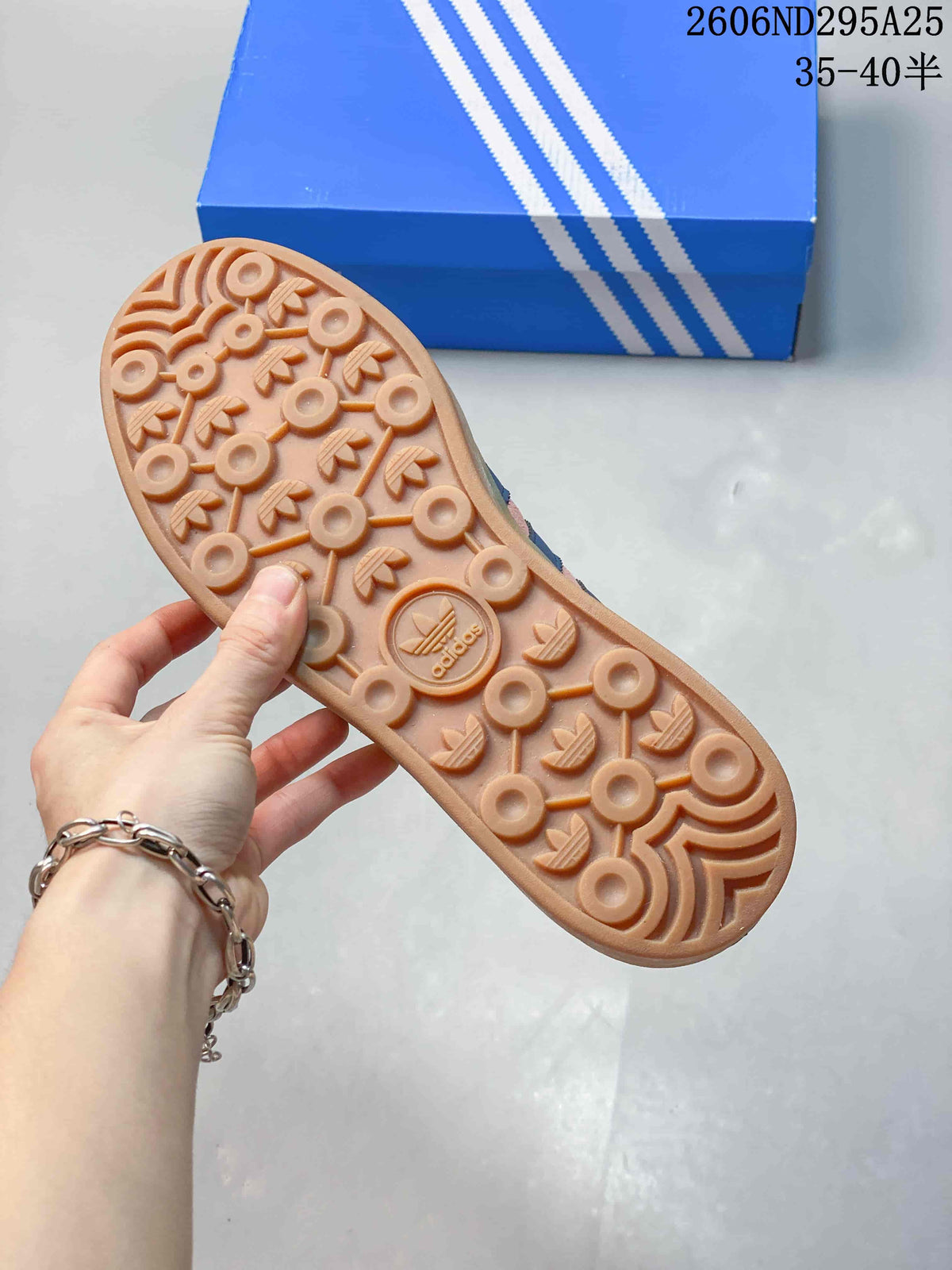adidas Gazelle Bold W Sneakers Pink Navy Gum Sole