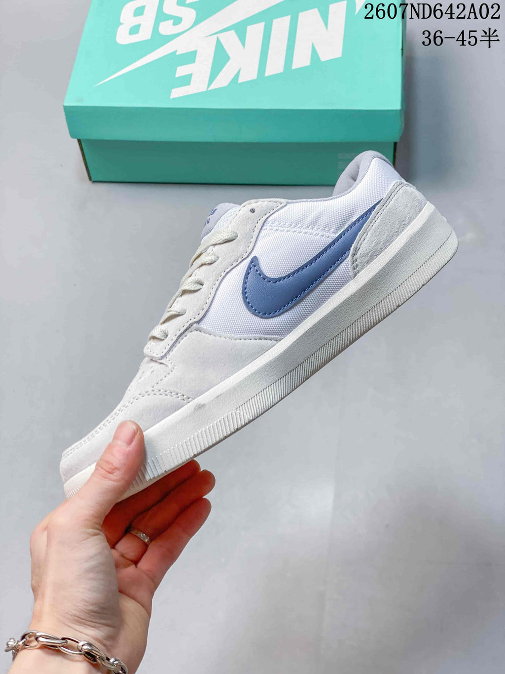 Nike SB Force 58 Low-Top Sneakers in Gray and Blue