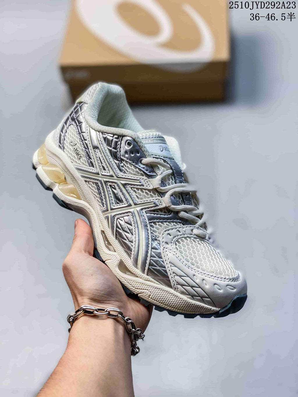 ASICS Gel-Nimbus 10.1 Mesh Sneakers
