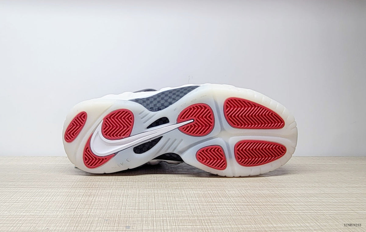 Nike Air Foamposite One White Black Sneakers