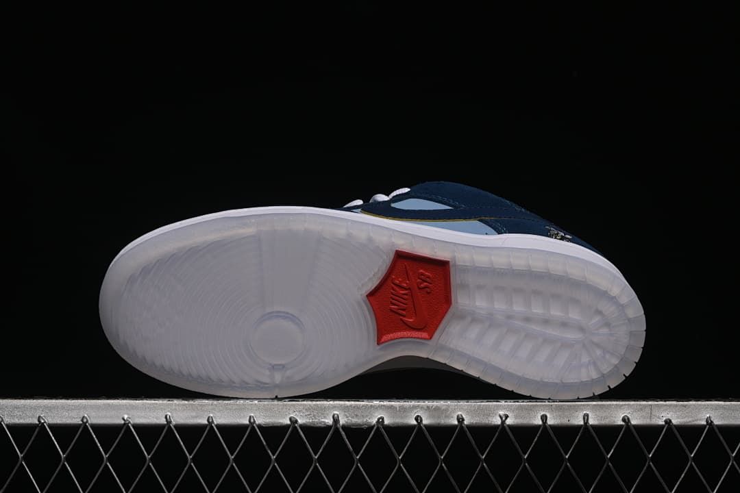Nike SB Dunk Low Pro Blue Sneaker DX5549-400