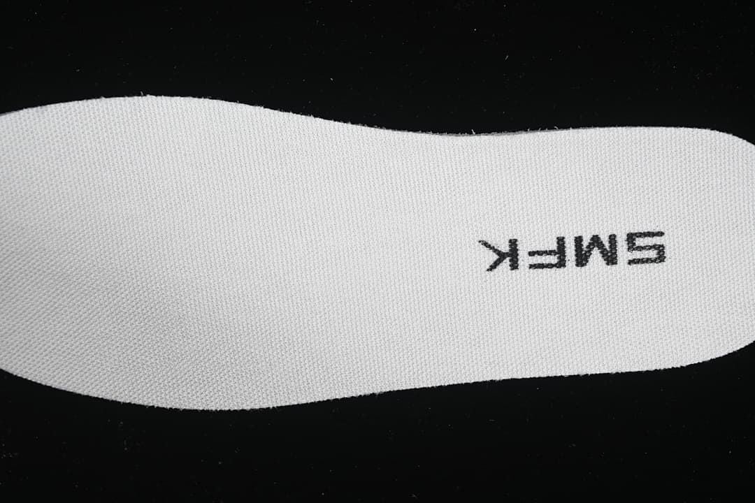 SMFK Future Ripple Low-Top Sneakers in White