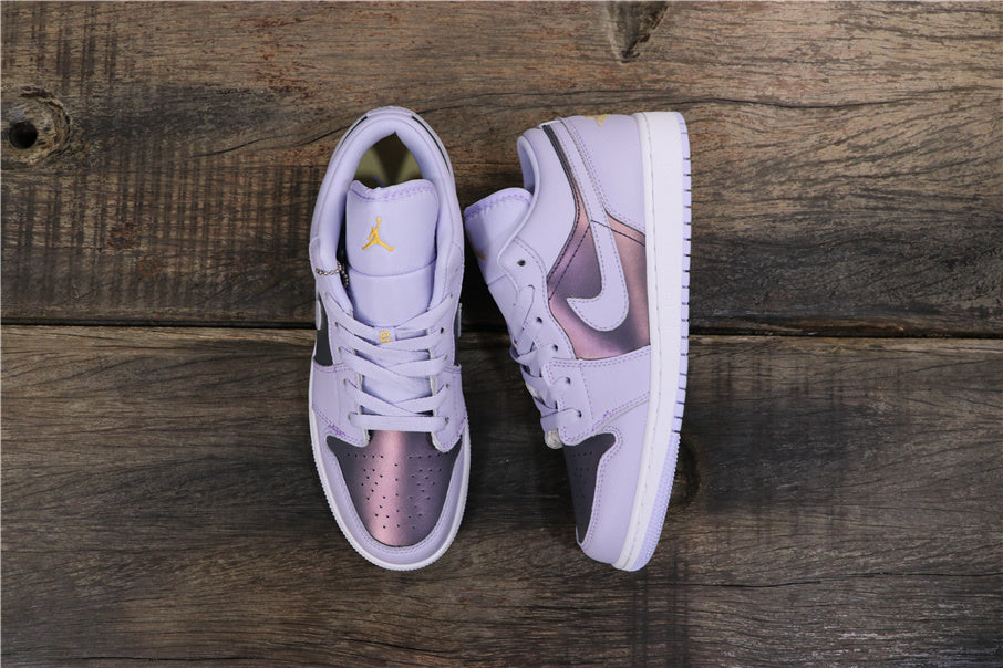 Air Jordan 1 Low Oxygen Purple Sneakers 554723-505