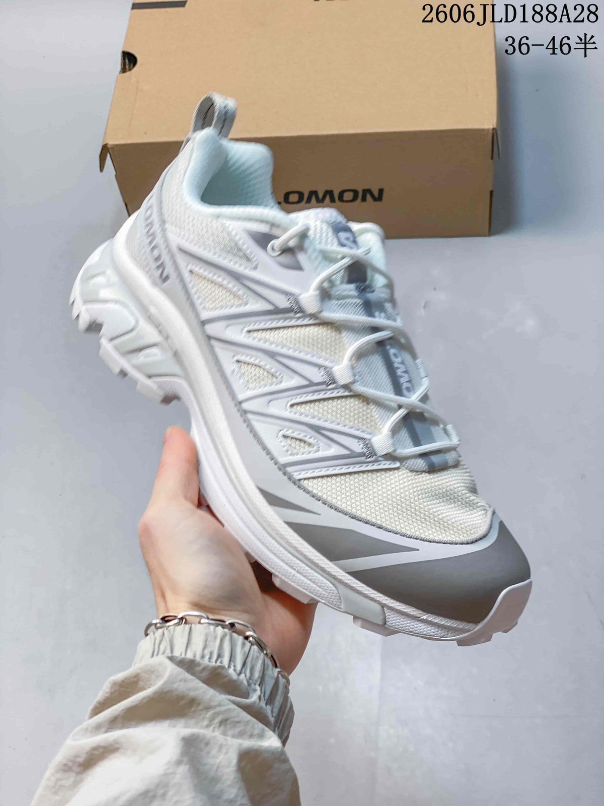 Salomon XT-6 Expanse Trail Running Shoes White Grey