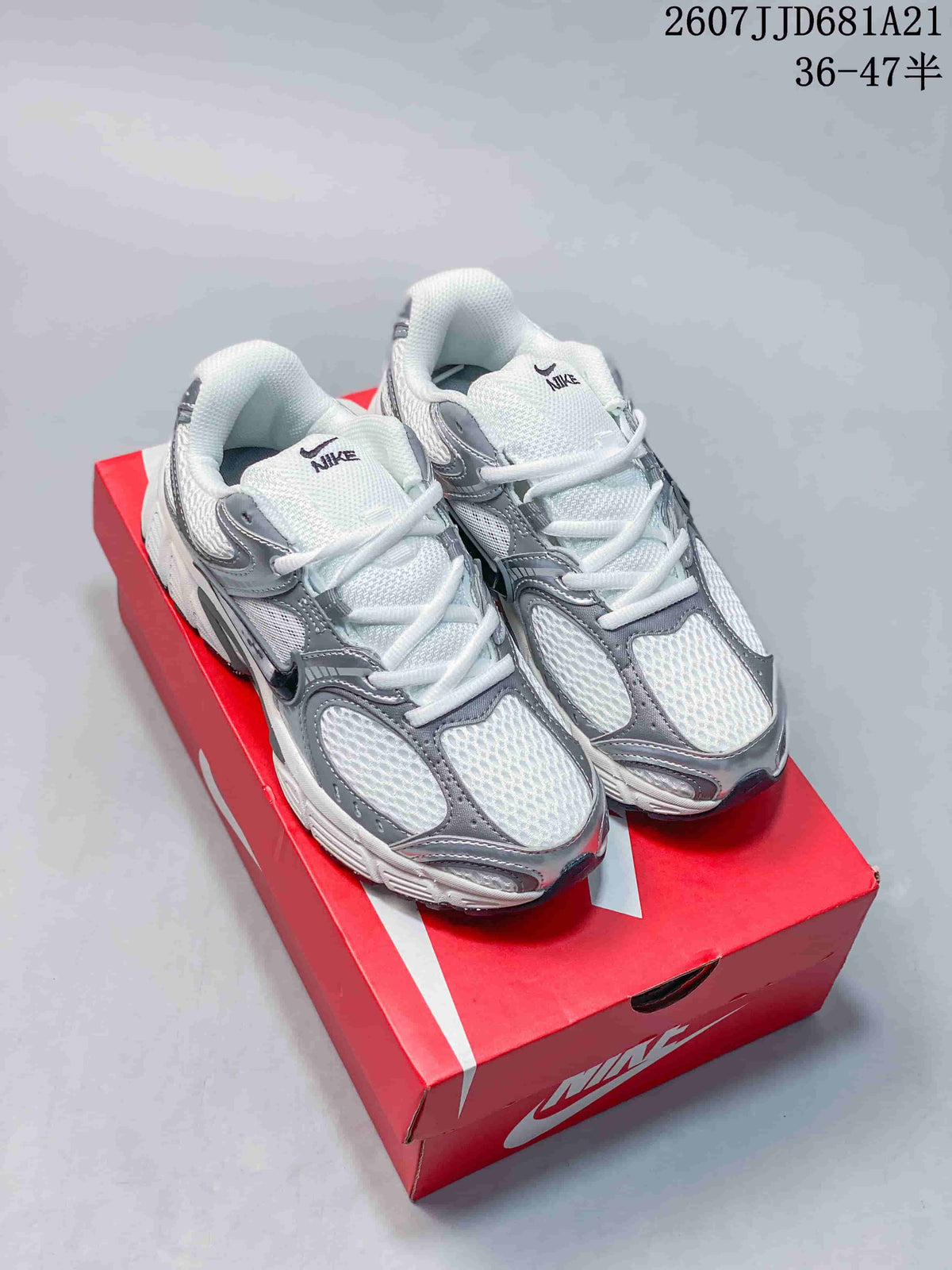 Nike V5 RNR White Grey Casual Sneakers JD681A21
