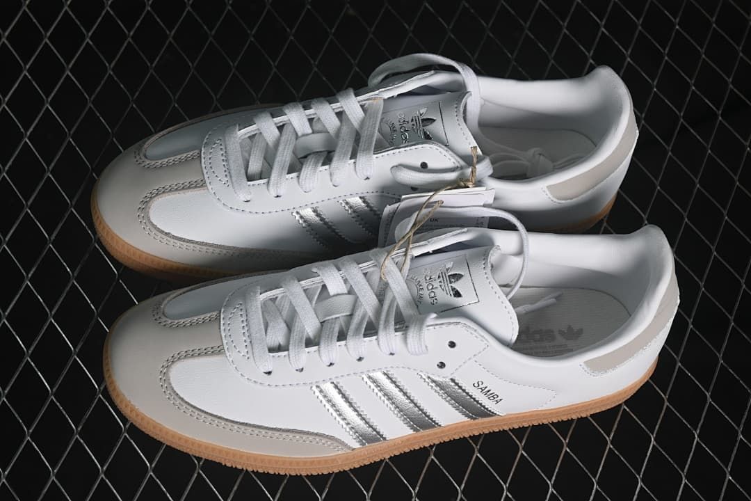 adidas Samba OG JI2725 White Silver Gum Sneakers