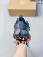 On x LOEWE Low-Top Sneakers Black 2607JYD386A26