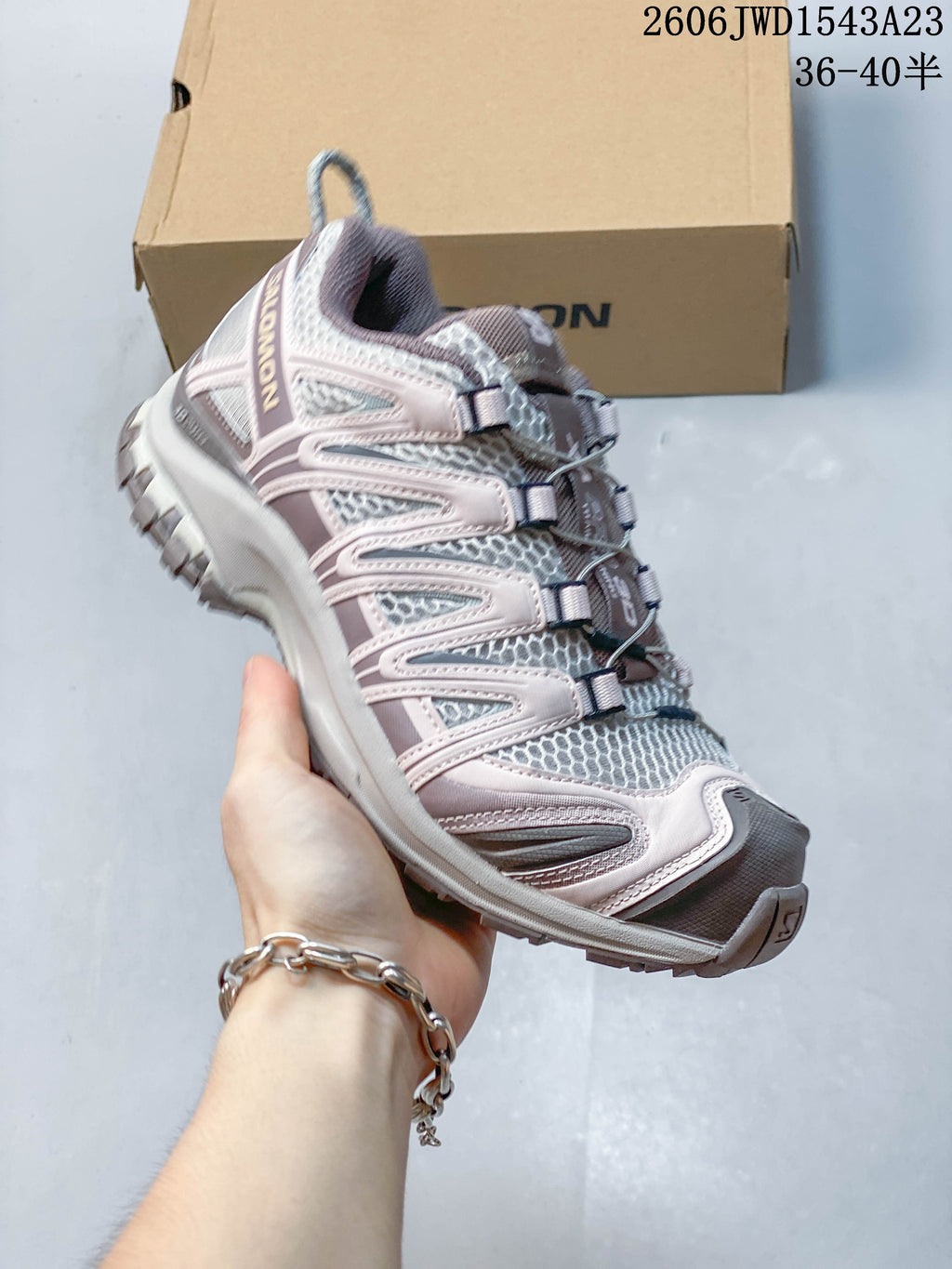 Salomon XA Pro 3D Low-Top Trail Running Shoes, Gray Pink