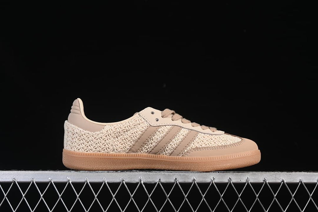 adidas Samba OG JR9446 Knit Sneakers in Beige