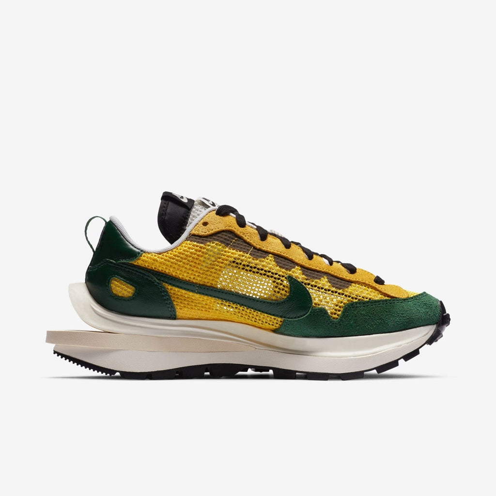 Nike sacai VaporWaffle Sneakers Yellow Green CV1363-700