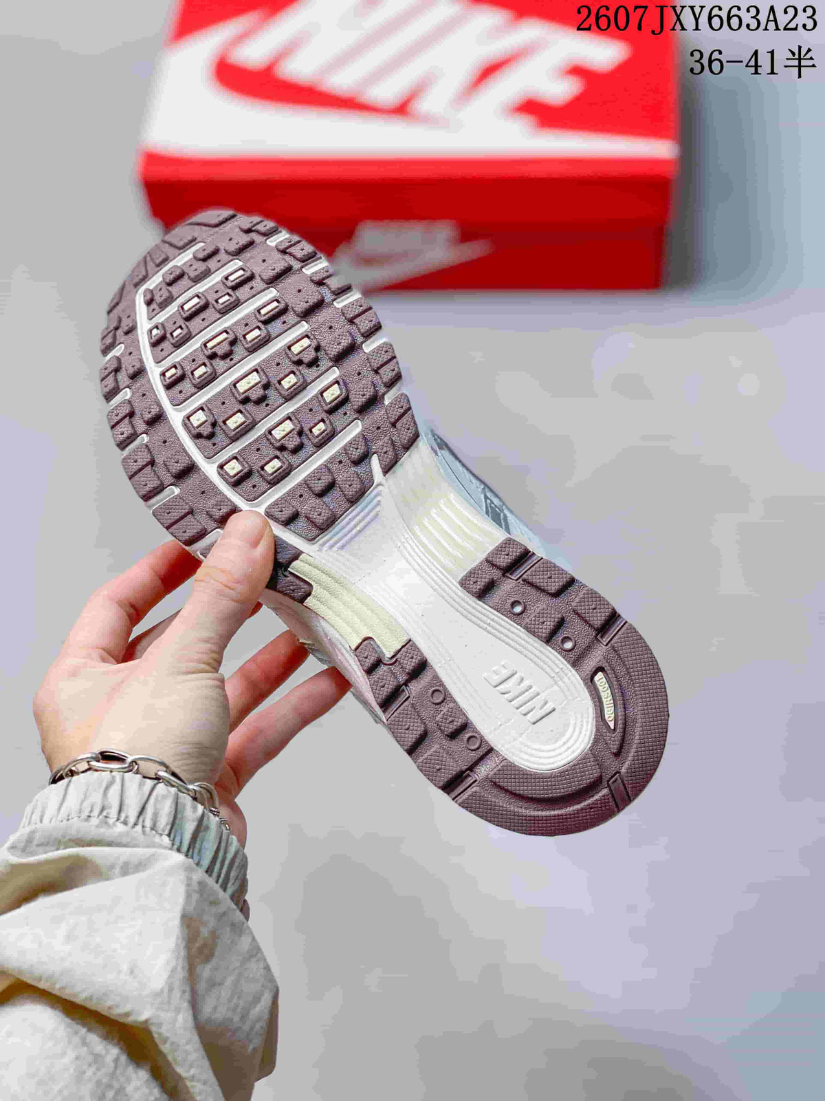 Nike P-6000 Sneakers White and Silver