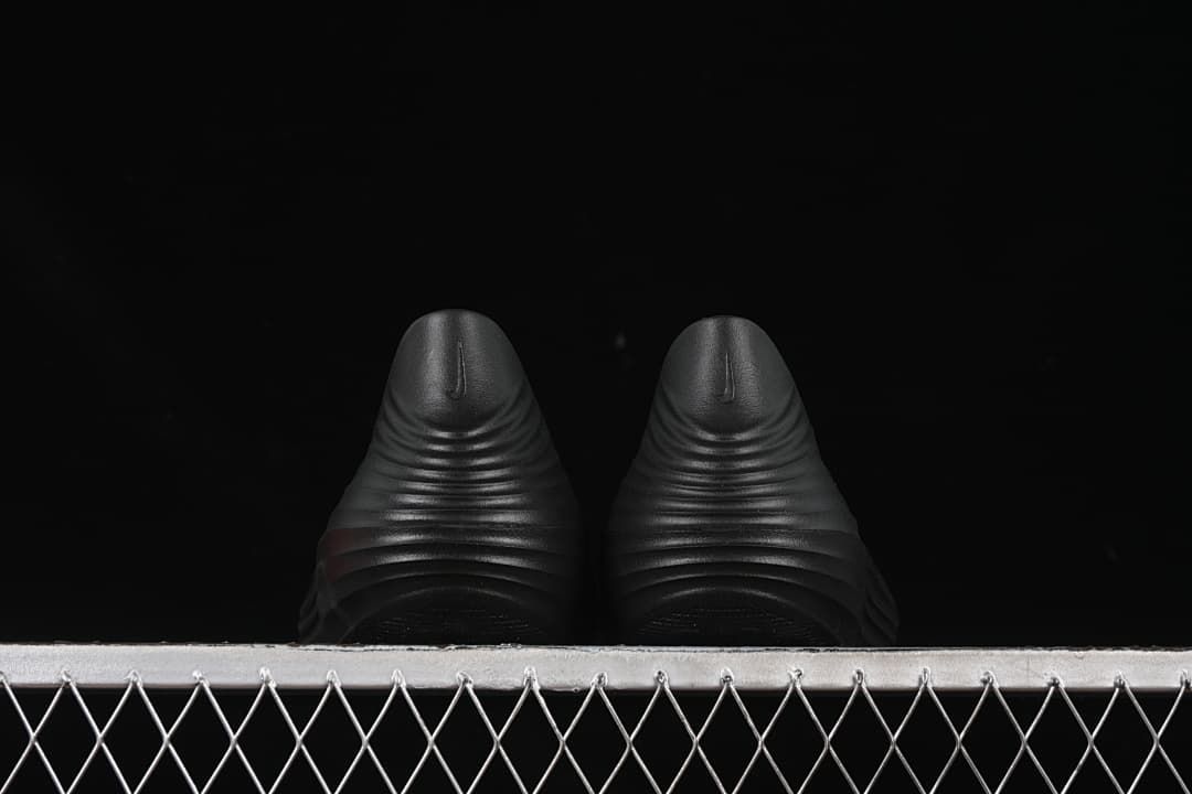 Nike ReactX Rejuven8 Black Slides HV5060-001