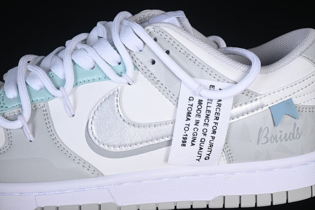 Nike SB Dunk Low White Grey Sneakers HF0730-160
