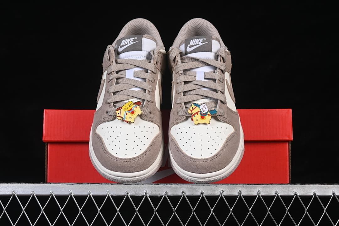 Nike SB Dunk Low Year of the Horse Grey White IB4417-105