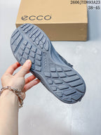 ECCO Sko Series Gray Low-Top Hiking Shoes