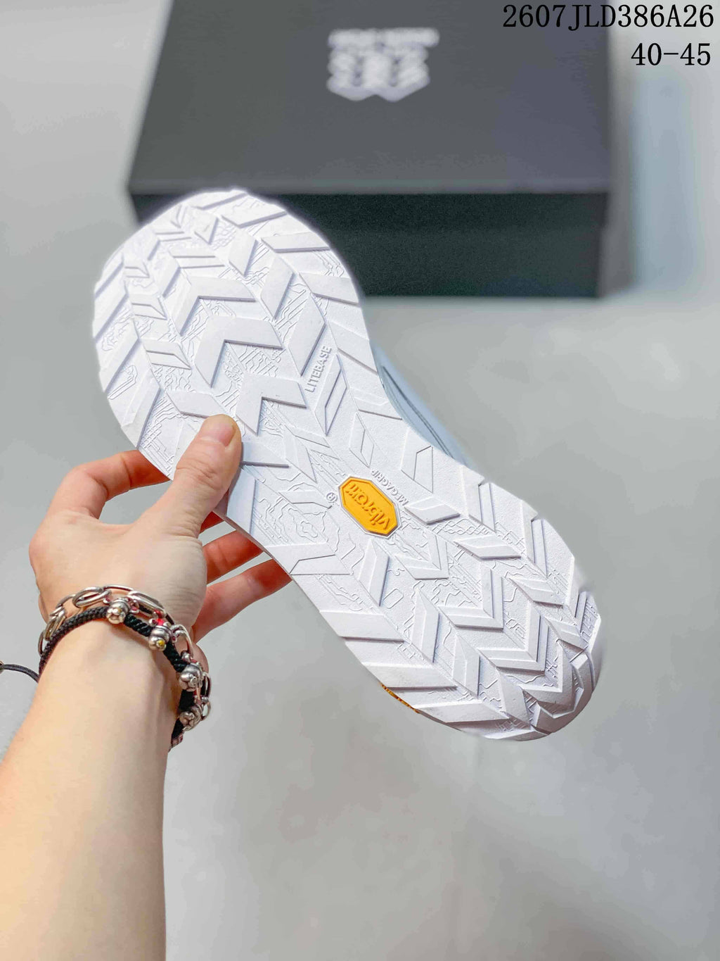 KOLON SPORT EGG LITE 2.0 White Hiking Sneakers 720040OWE
