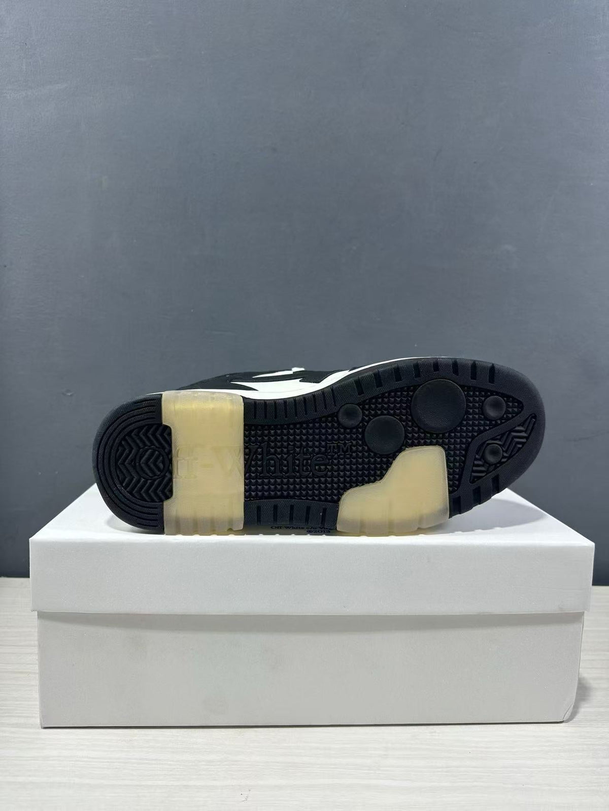 Off-White Out Of Office Low-Top Sneakers Black White OMAI89C99LEA0070110