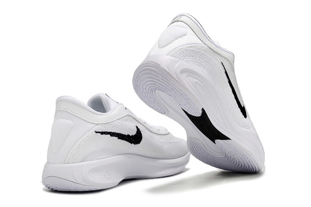 Nike GT Hustle Basketball Shoes in Black and White