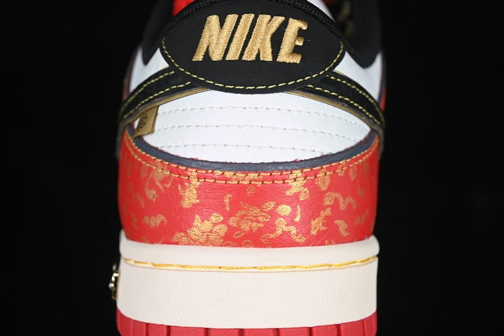 Nike SB Dunk Low Chinese New Year Red Sneakers
