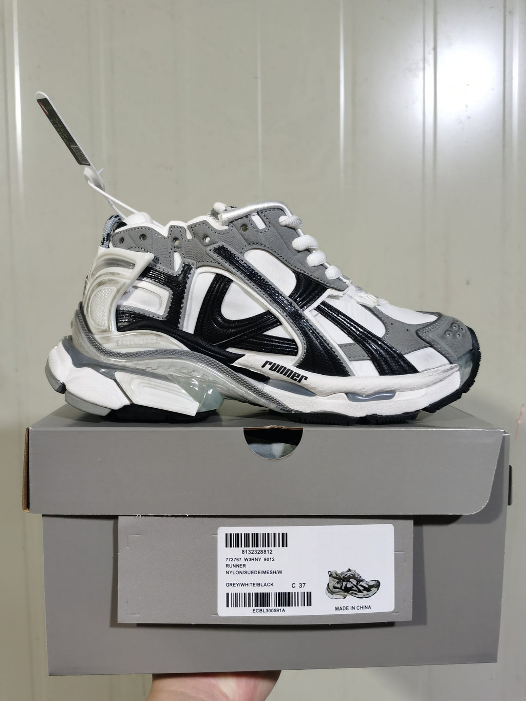 Puma 9012 Runner Sneakers Grey White Black