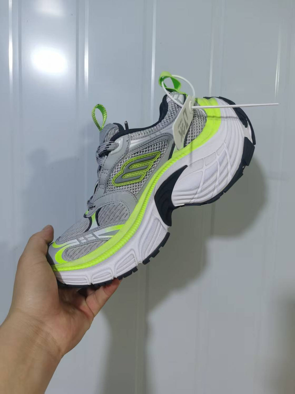 Skechers 1937 Sneakers Gray White Neon Green