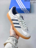 adidas Originals Gazelle Low-Top Sneakers White Navy Gum