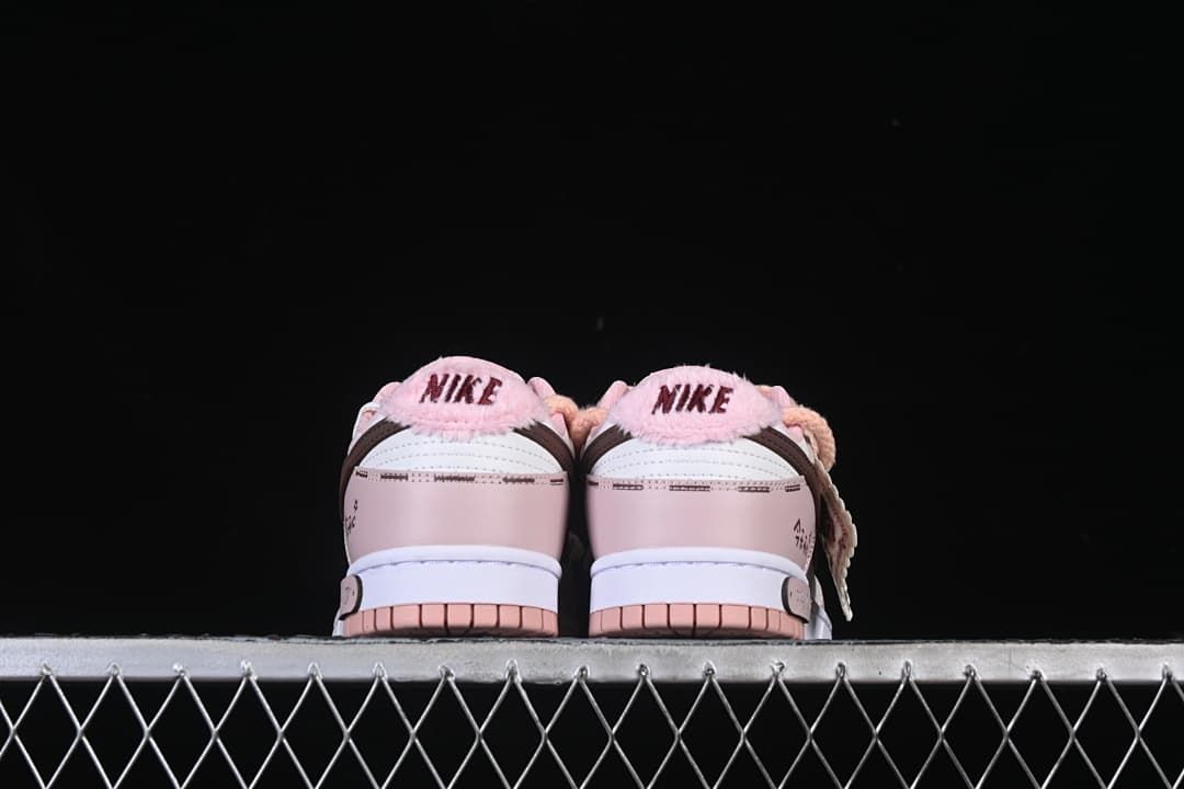 Nike Dunk Low GS DO6485-600 Pink Valentine's Day Sneakers