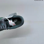 Nike Dunk SB Low Supreme Green Grey Sneakers
