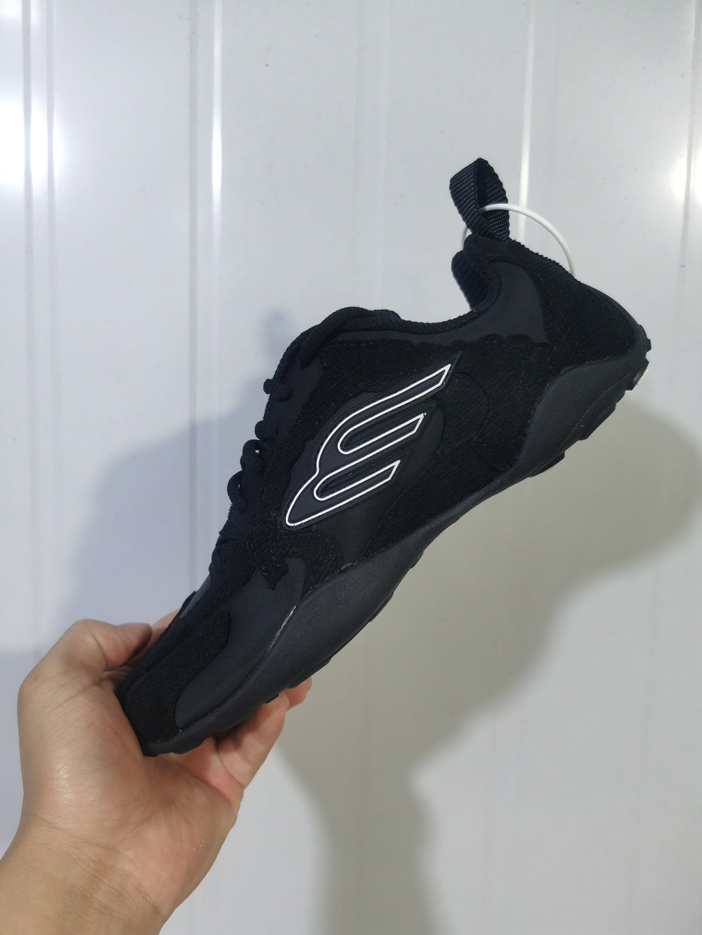 Monday Ultra Sneaker Black Corduroy Nylon