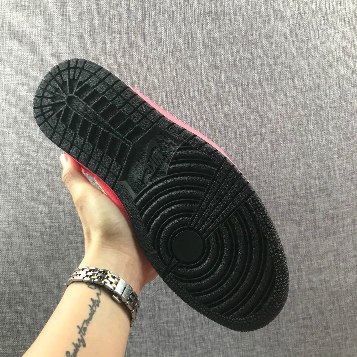 Air Jordan 1 Mid Sneakers Pink Black Volt AQ9131-600