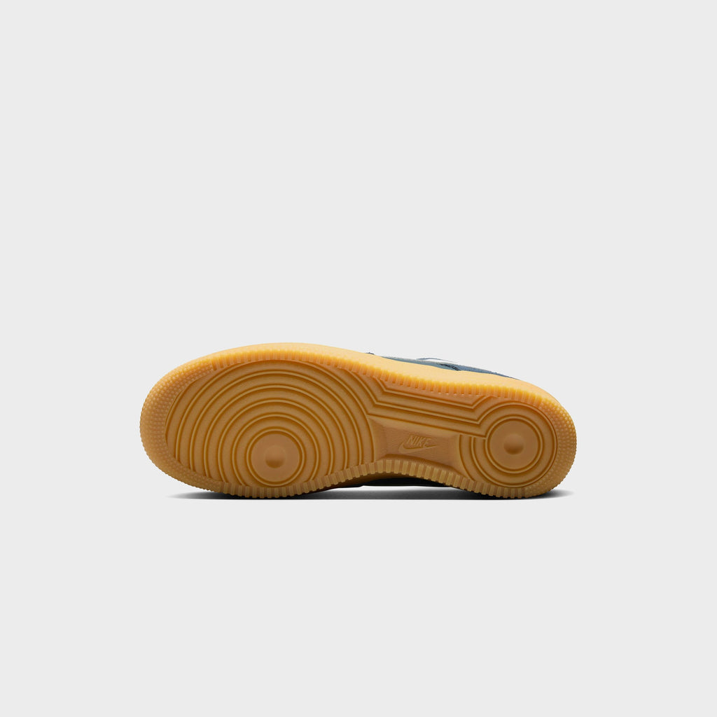 Nike Air Force 1 '07 Ess - Armory Navy / Summit White / Gum Light Brown