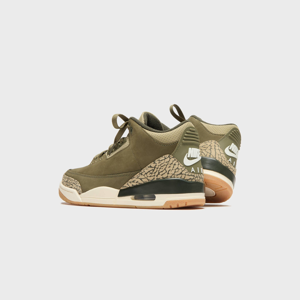 Jordan Air Jordan 3 Retro - Medium Olive / Sequoia / Neutral Olive / Sail / Total Crimson