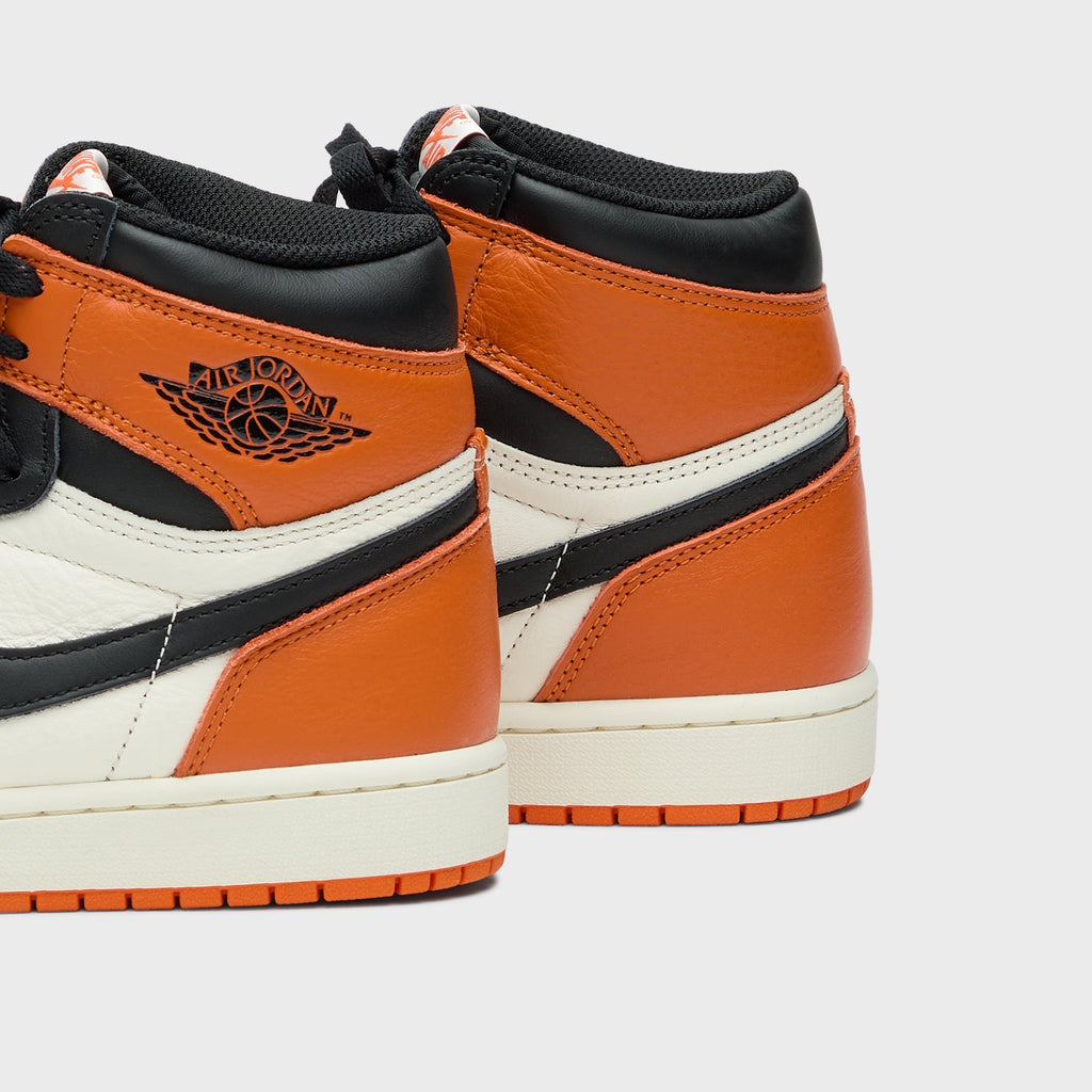 Jordan Air Jordan 1 High OG - Black / Sail / Starfish