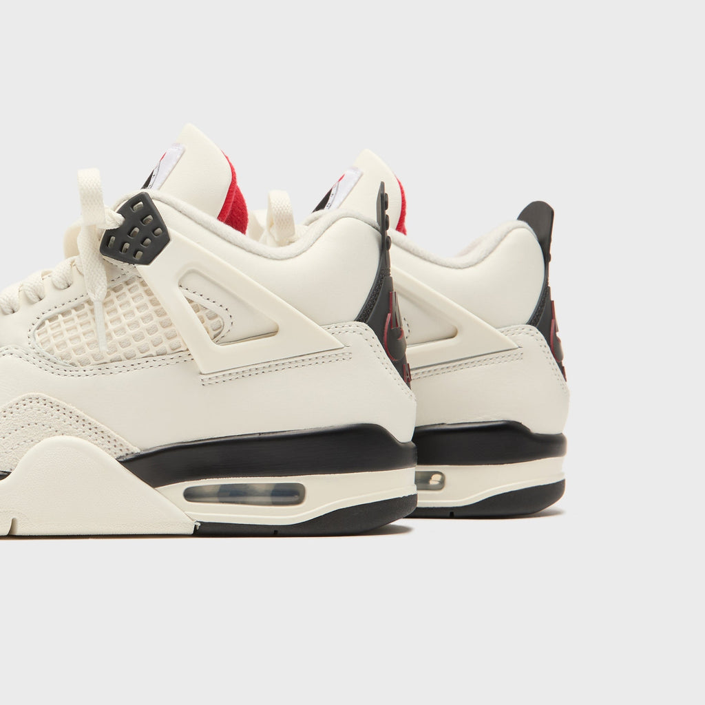 Jordan Air Jordan 4 Retro OG - Sail / Black / University Red
