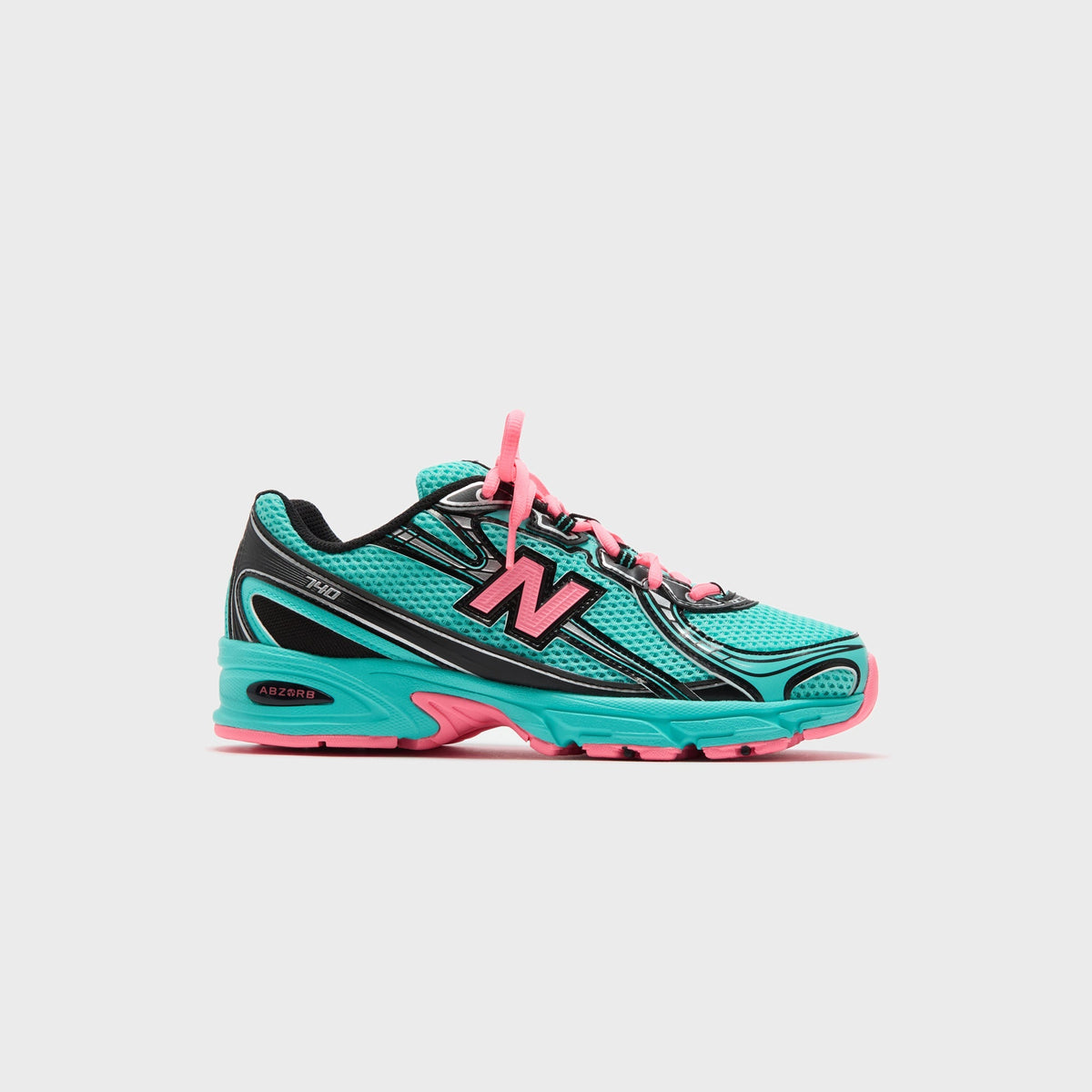 New Balance 740 - Cyber Jade / Black / Pink