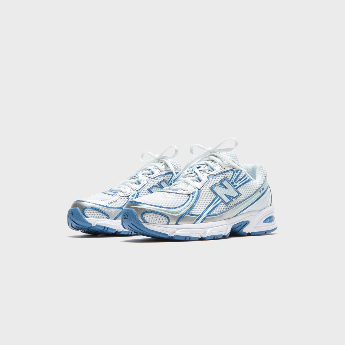 New Balance 740 - Ice Blue / Sea Stone / White